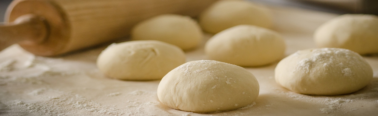 Dossier RedBakery: Pan, Alimento Basal