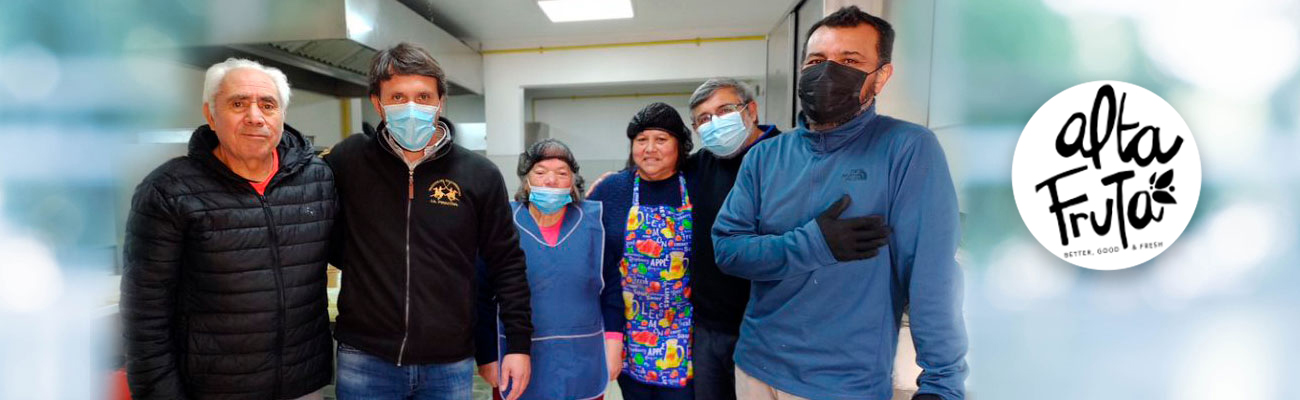 Alta Fruta colabora solidariamente con obras sociales de la Compañía de Jesús en Chile