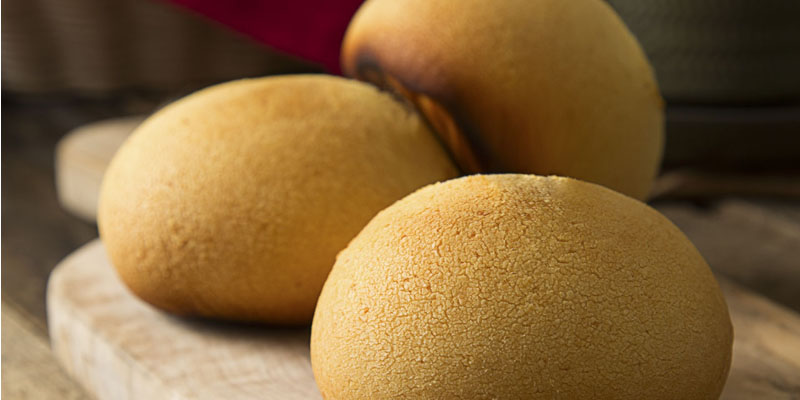 Pan de bono o cachito tan tradicionales como una marraqueta