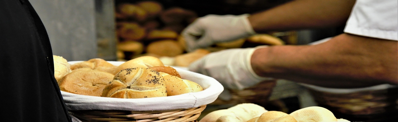 Desafíos de distribución; Transición a la Venta Minorista